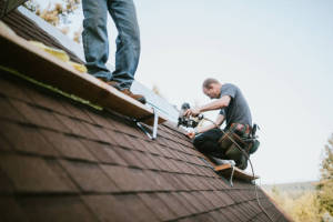 Local Roofers in Linwood, TX